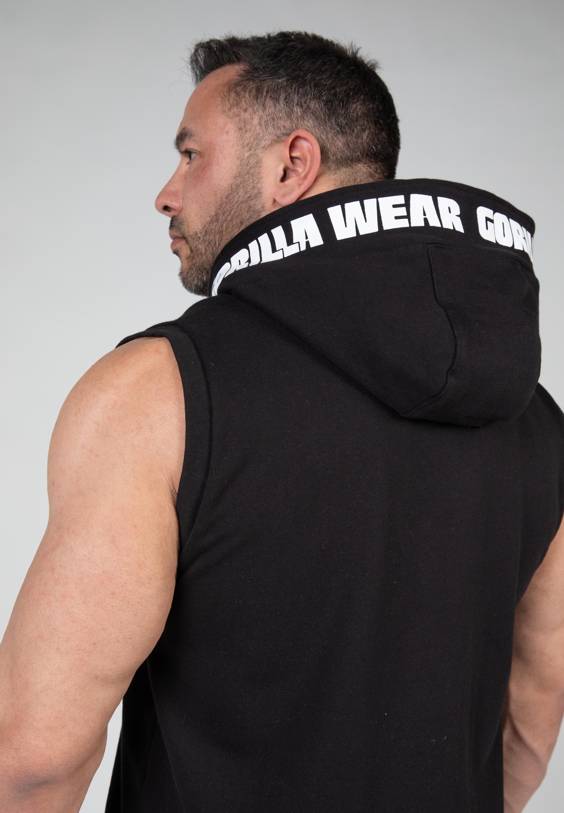 Gorilla Wear Milwaukee S/L Zipped Hoodie - Kaikki värit