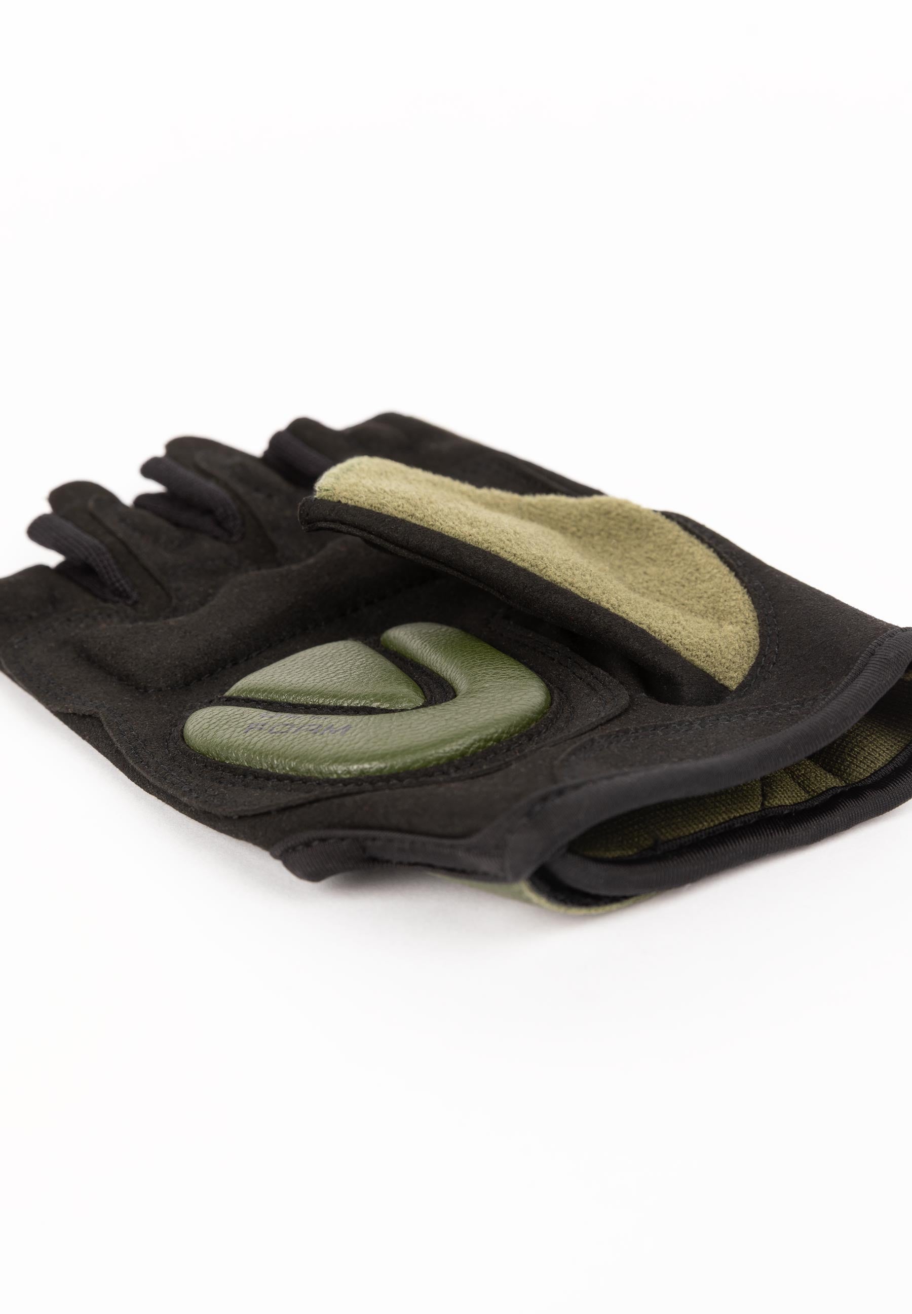 Gorilla Wear Mitchell Training Gloves 2.0 - Kaikki värit