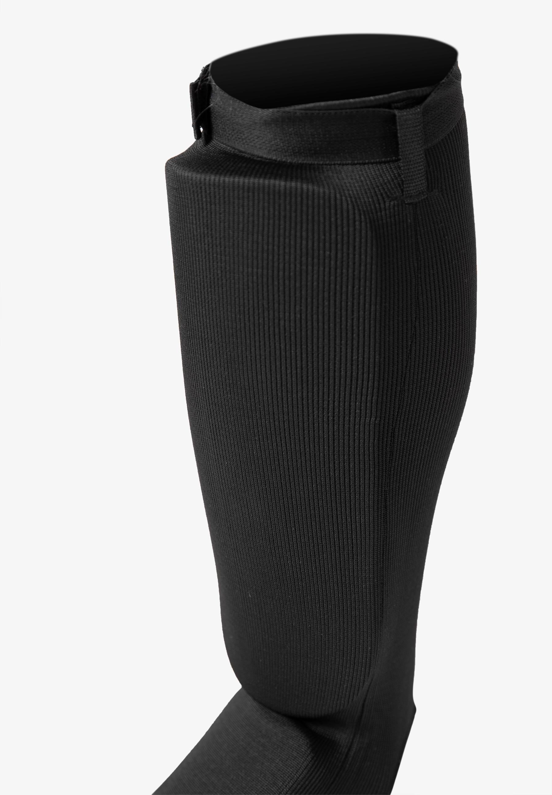 Gorilla Wear Jefferson Shin Guards - Black